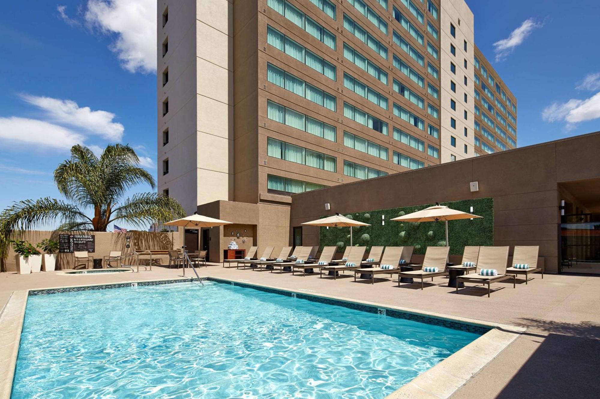 Hilton San Diego Mission Valley Buitenkant foto